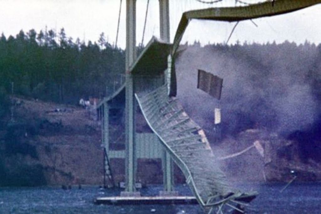 Il crollo del ponte più famoso della storia non solo ha causato la morte di un cane, ma ha anche cambiato per sempre l’ingegneria